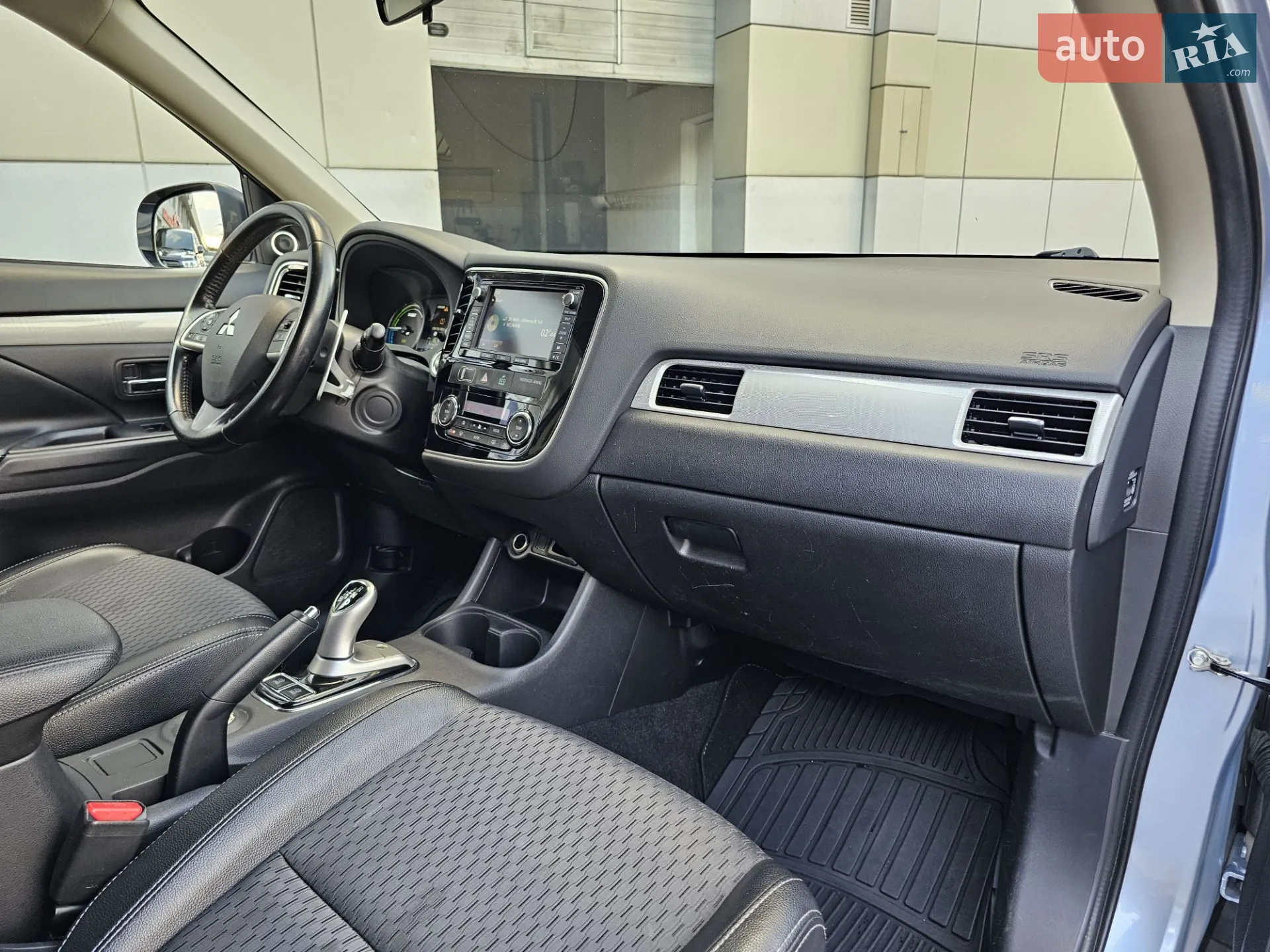 2014 Mitsubishi Outlander - мініатюра 15
