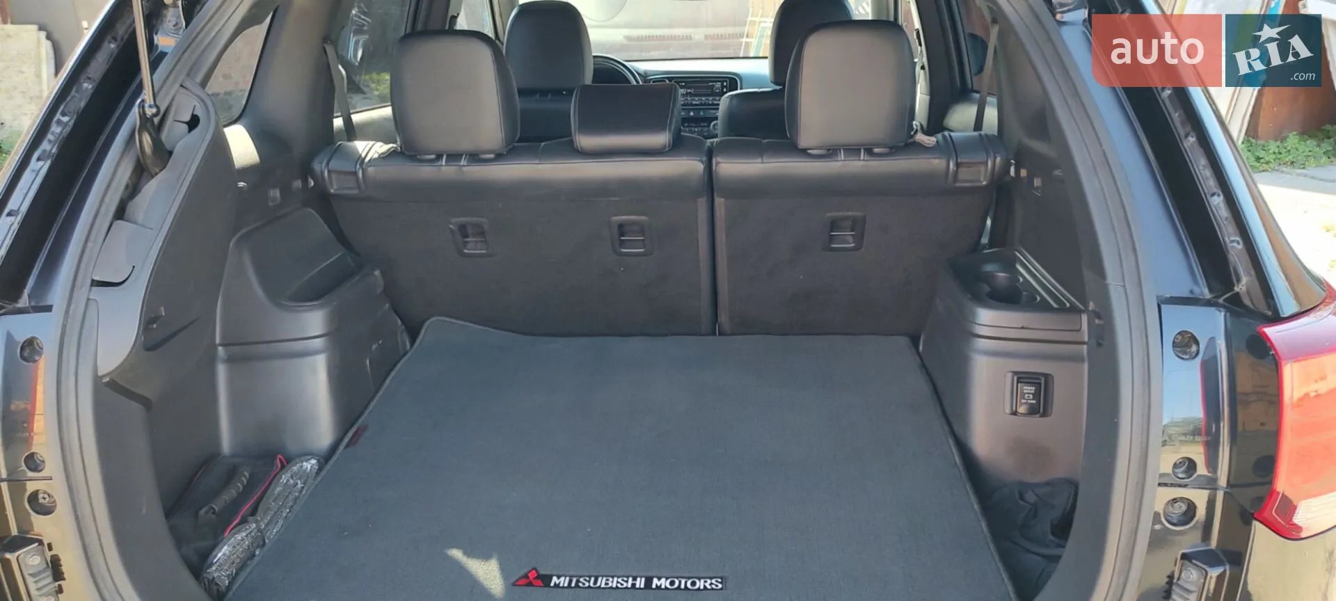 2018 Mitsubishi Outlander - мініатюра 9