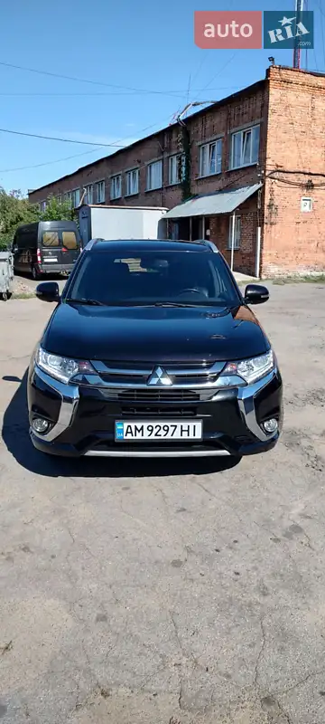 Mitsubishi Outlander