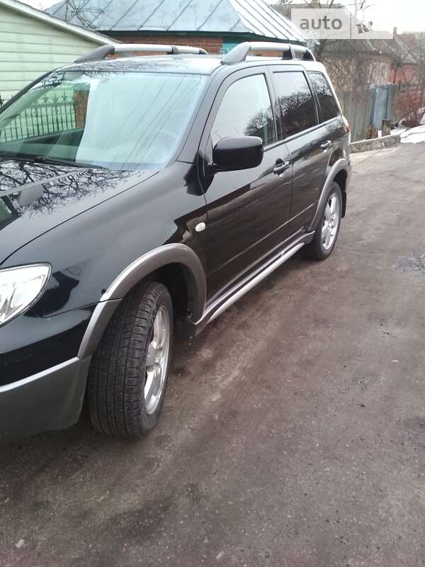 Внедорожник / Кроссовер Mitsubishi Outlander 2006 в Зенькове
