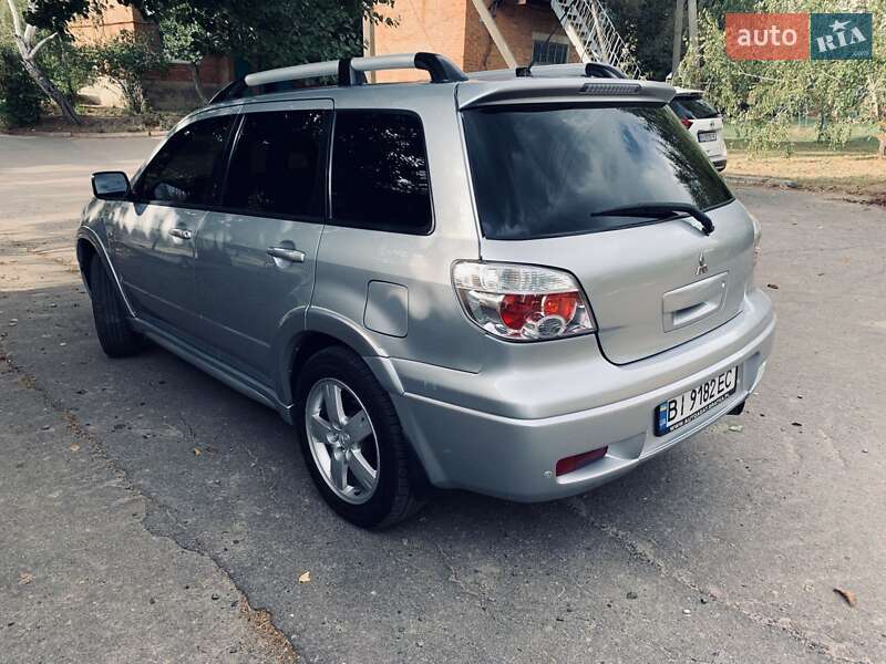 Позашляховик / Кросовер Mitsubishi Outlander 2007 в Кобеляках