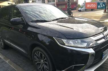 Mitsubishi Outlander 2016