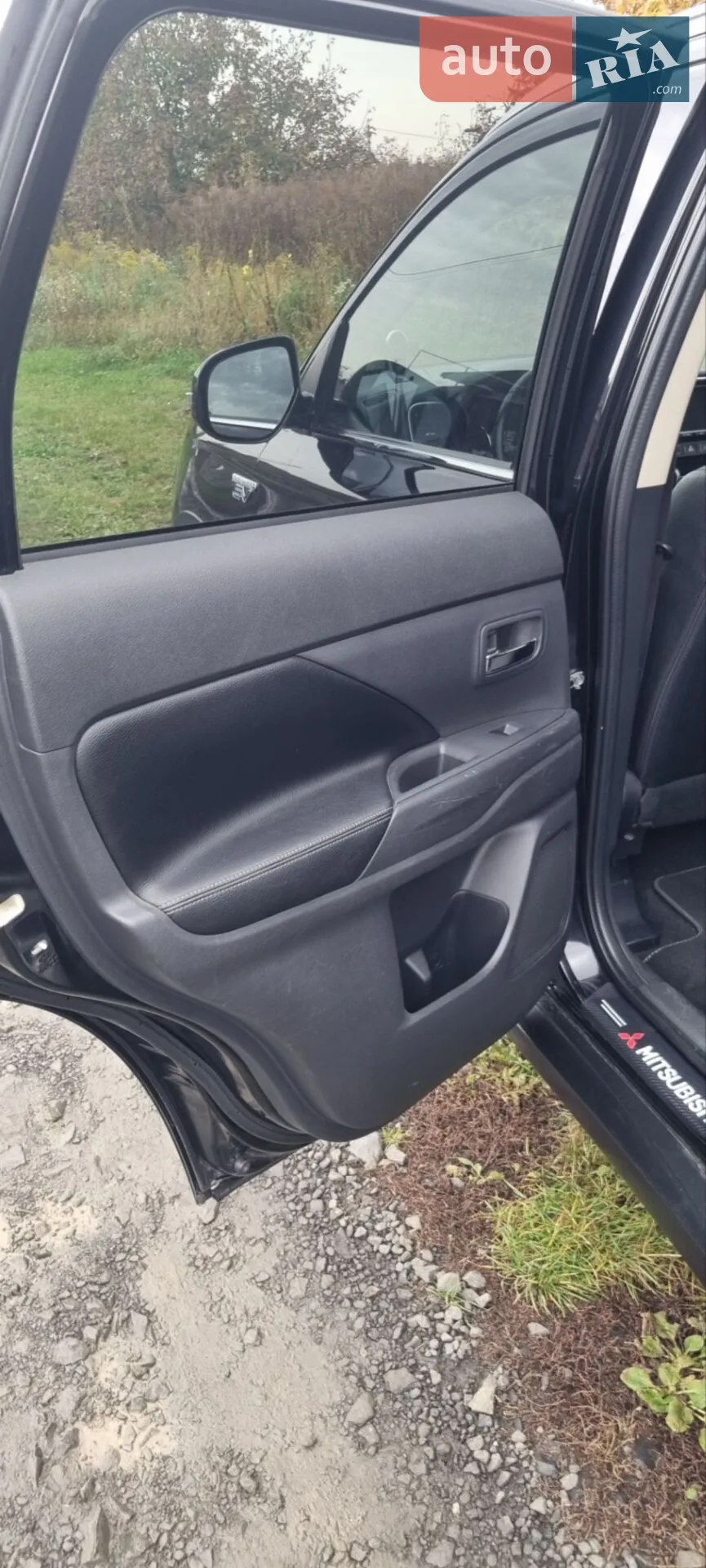 2014 Mitsubishi Outlander - мініатюра 15