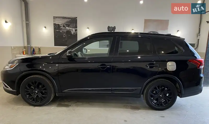 Mitsubishi Outlander