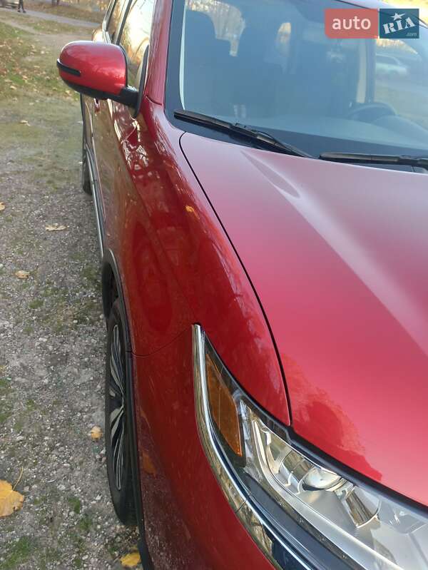 Внедорожник / Кроссовер Mitsubishi Outlander 2019 в Днепре фото 6 Внедорожник / Кроссовер Mitsubishi Outlander 2019 в Днепре