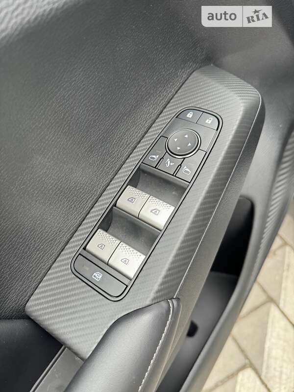 Внедорожник / Кроссовер Mitsubishi Outlander 2023 в Днепре