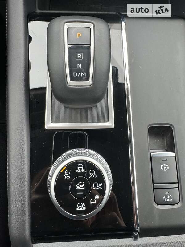 Внедорожник / Кроссовер Mitsubishi Outlander 2023 в Днепре