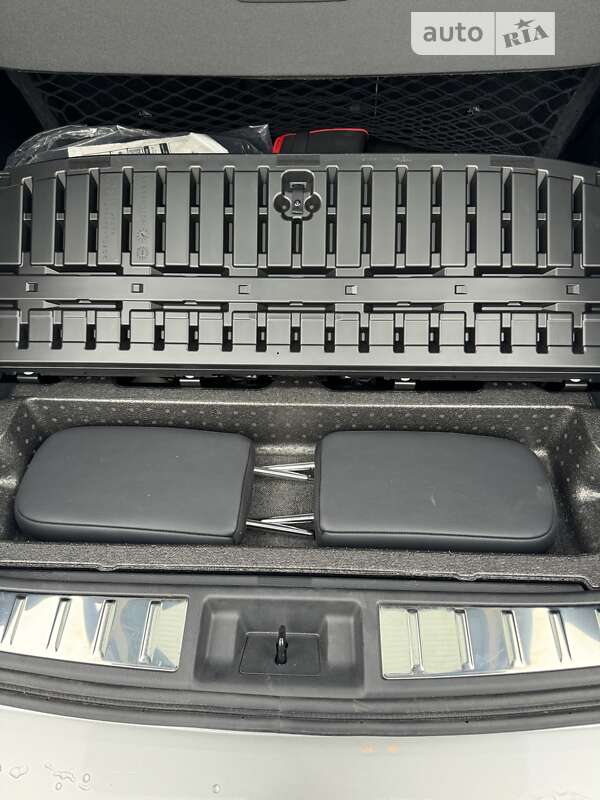 Внедорожник / Кроссовер Mitsubishi Outlander 2023 в Днепре