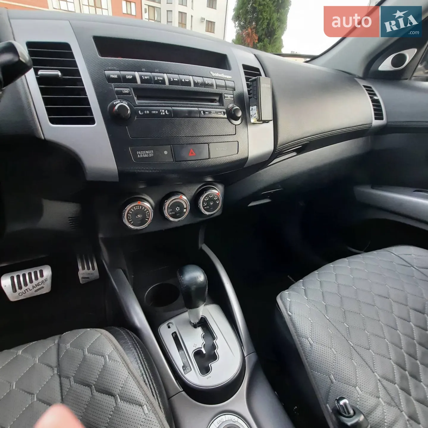 2011 Mitsubishi Outlander - мініатюра 7