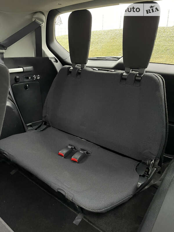 Позашляховик / Кросовер Mitsubishi Outlander 2007 в Чернівцях