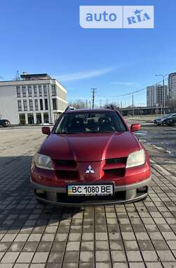 Внедорожник / Кроссовер Mitsubishi Outlander 2004 в Львове