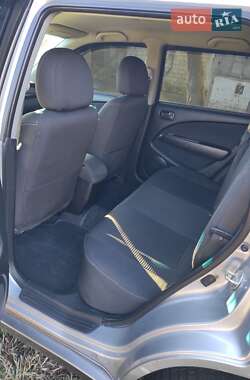 Внедорожник / Кроссовер Mitsubishi Outlander 2005 в Виннице