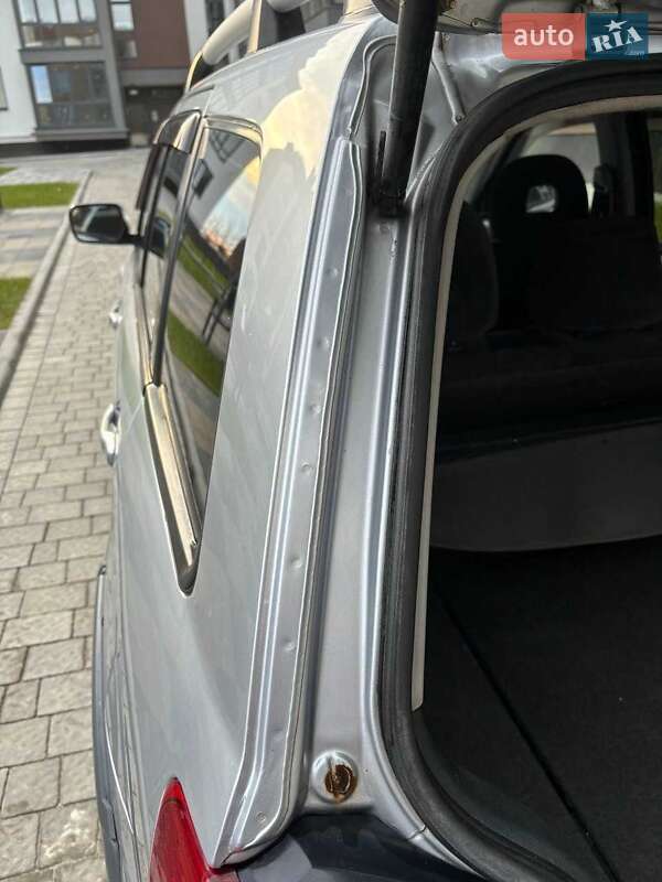 Позашляховик / Кросовер Mitsubishi Outlander 2006 в Львові