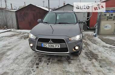 Позашляховик / Кросовер Mitsubishi Outlander 2010 в Дрогобичі