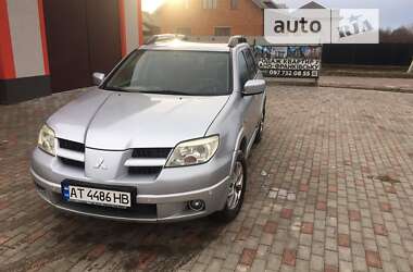 Внедорожник / Кроссовер Mitsubishi Outlander 2007 в Городенке