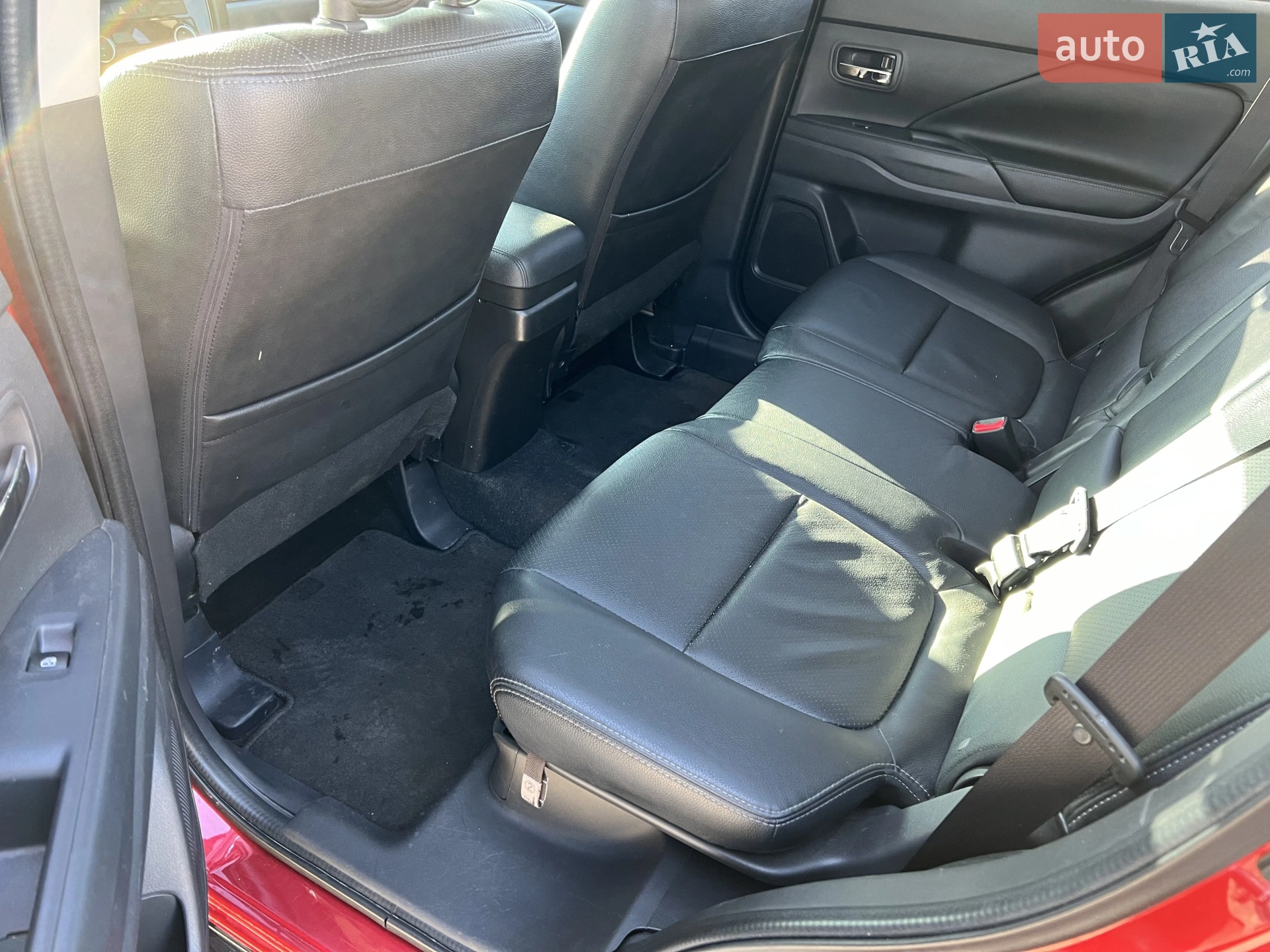 2015 Mitsubishi Outlander - мініатюра 17