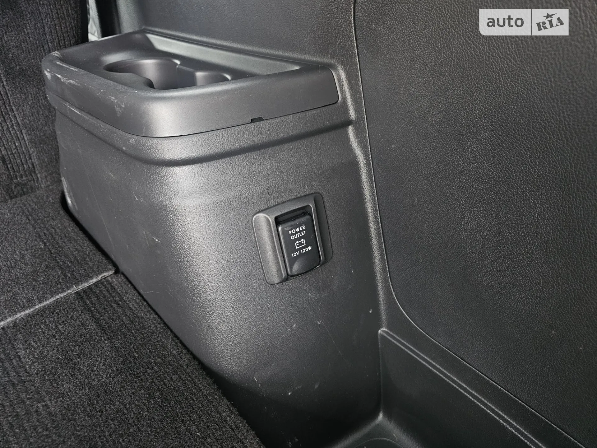 2018 Mitsubishi Outlander - мініатюра 44