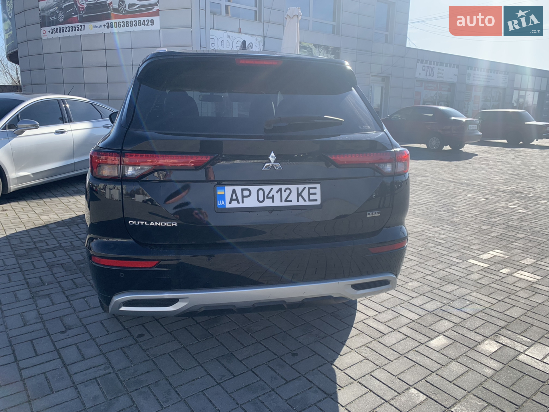 2021 Mitsubishi Outlander - мініатюра 2