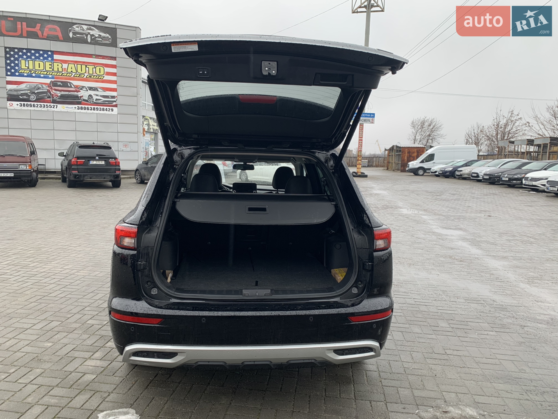 2021 Mitsubishi Outlander - мініатюра 10