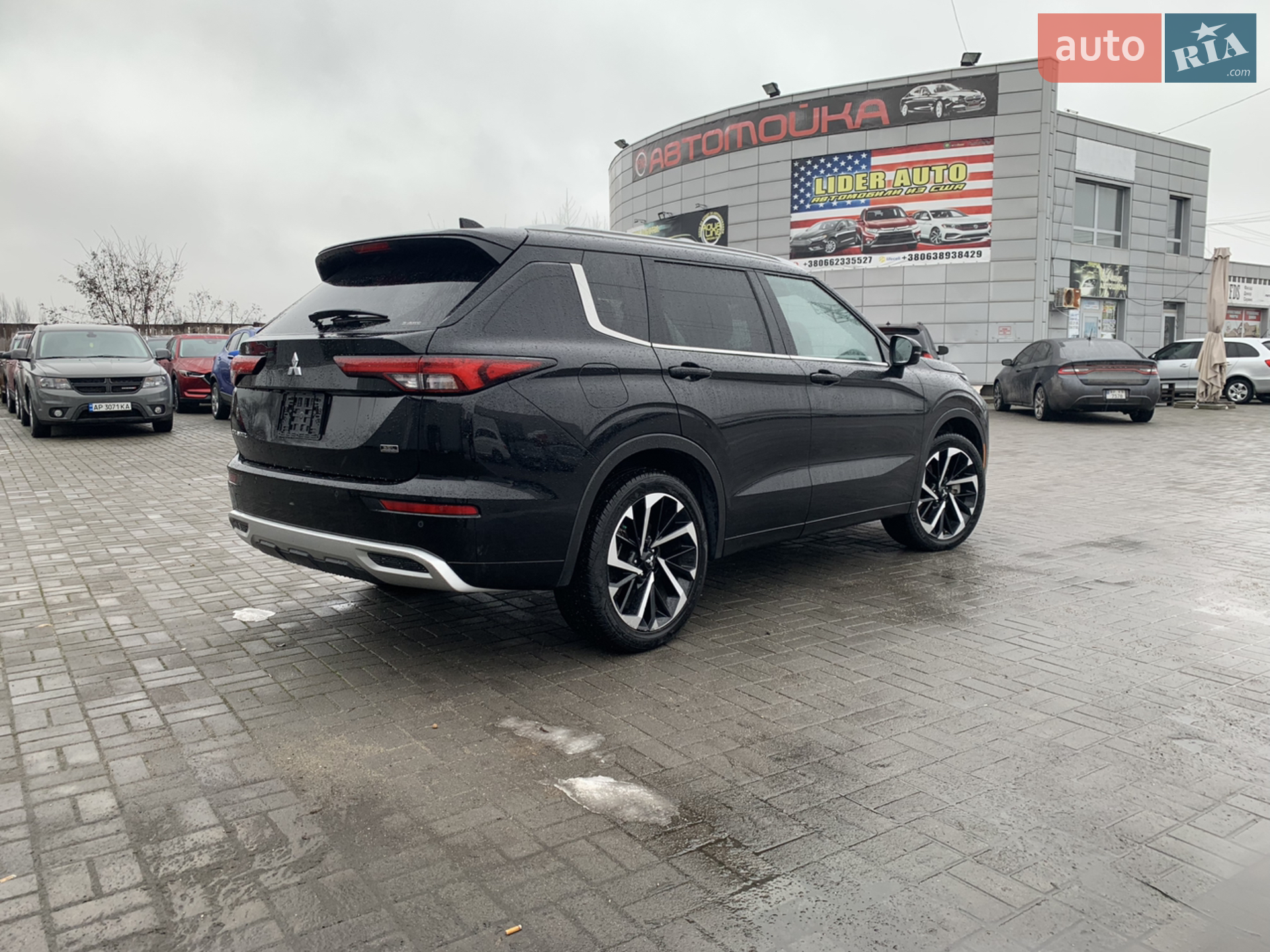 2021 Mitsubishi Outlander - мініатюра 7