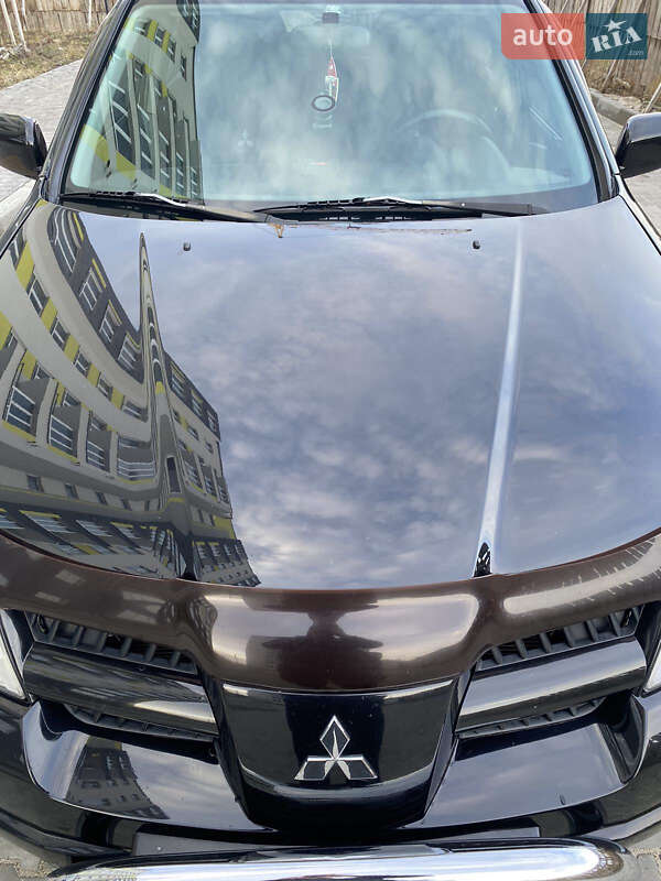 Позашляховик / Кросовер Mitsubishi Outlander 2008 в Хмельницькому