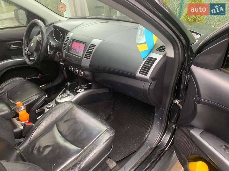 Позашляховик / Кросовер Mitsubishi Outlander 2012 в Кропивницькому фото 5 Позашляховик / Кросовер Mitsubishi Outlander 2012 в Кропивницькому