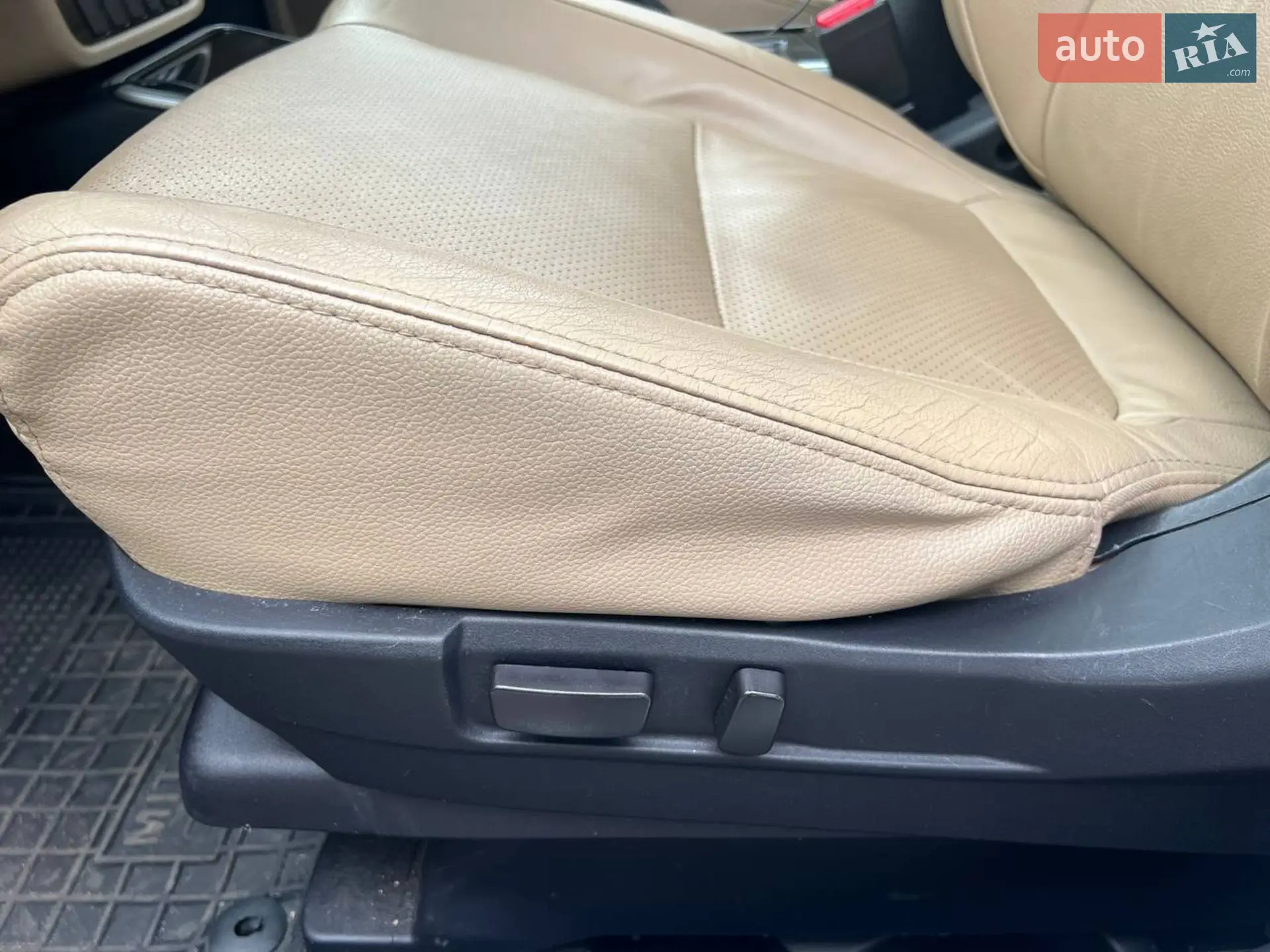 2016 Mitsubishi Outlander - мініатюра 23