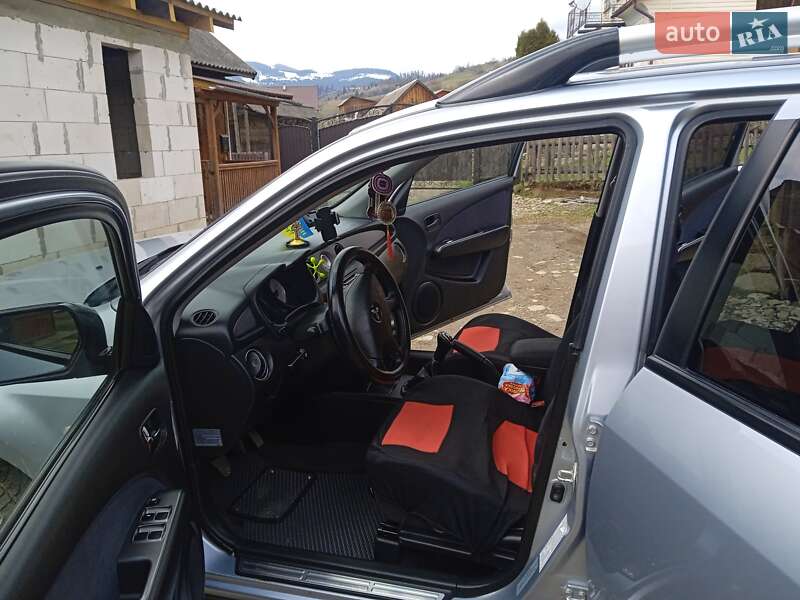 Позашляховик / Кросовер Mitsubishi Outlander 2006 в Рахові