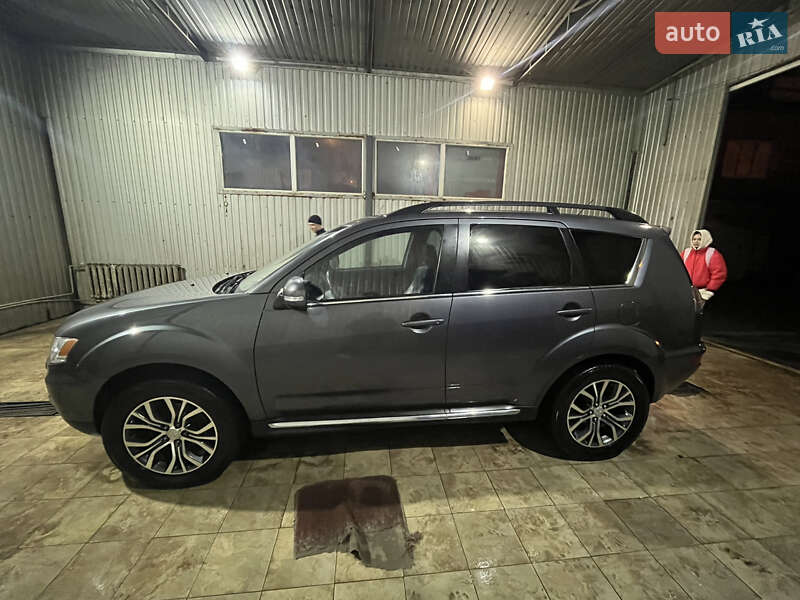 Позашляховик / Кросовер Mitsubishi Outlander 2010 в Одесі фото 8 Позашляховик / Кросовер Mitsubishi Outlander 2010 в Одесі