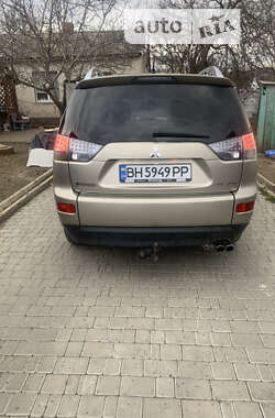 Внедорожник / Кроссовер Mitsubishi Outlander 2007 в Доброславе