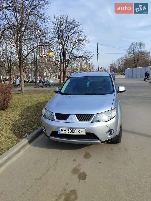 Позашляховик / Кросовер Mitsubishi Outlander 2008 в Дніпрі