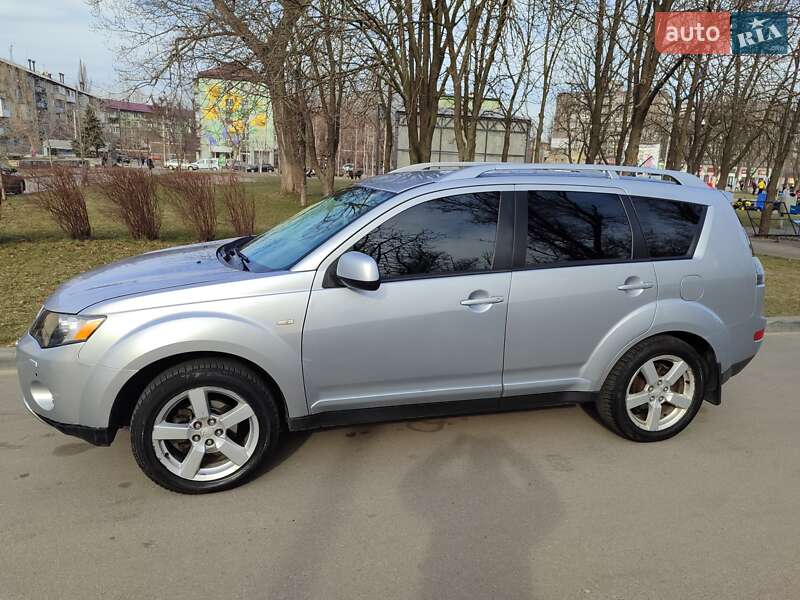 Позашляховик / Кросовер Mitsubishi Outlander 2008 в Дніпрі