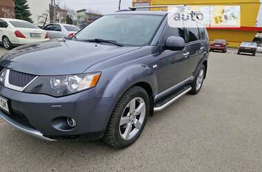 Внедорожник / Кроссовер Mitsubishi Outlander 2007 в Барышевке