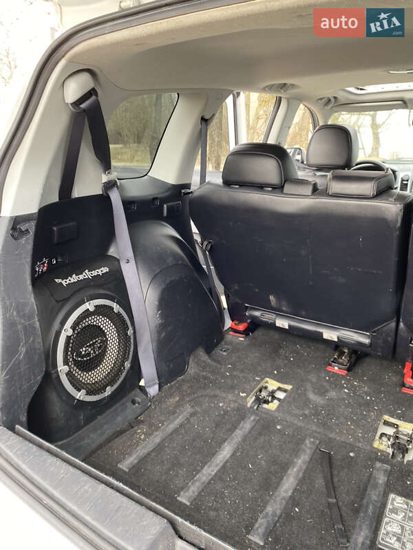 Позашляховик / Кросовер Mitsubishi Outlander 2011 в Каневі