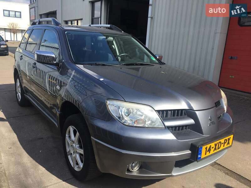 Внедорожник / Кроссовер Mitsubishi Outlander 2007 в Ровно