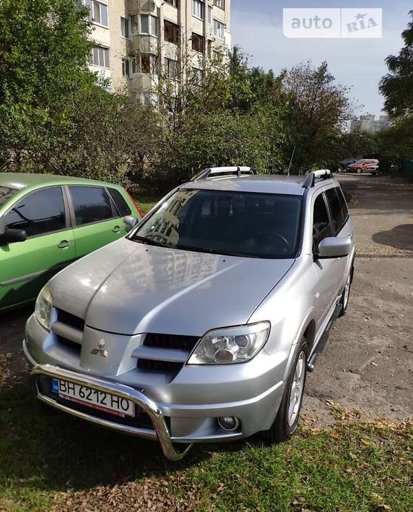 Внедорожник / Кроссовер Mitsubishi Outlander 2007 в Болграде