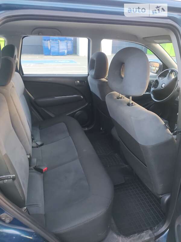 Внедорожник / Кроссовер Mitsubishi Outlander 2004 в Ивано-Франковске