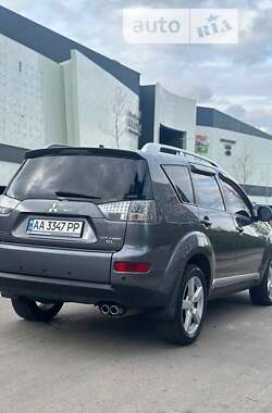 Позашляховик / Кросовер Mitsubishi Outlander 2007 в Києві