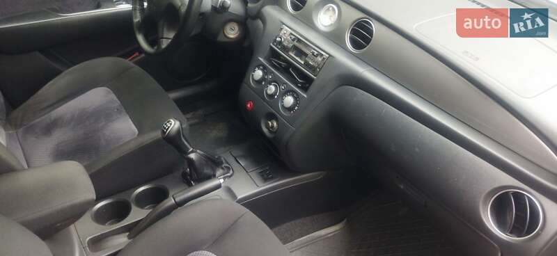 Внедорожник / Кроссовер Mitsubishi Outlander 2005 в Чернигове фото 3 Внедорожник / Кроссовер Mitsubishi Outlander 2005 в Чернигове