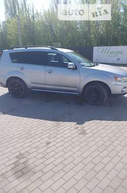 Внедорожник / Кроссовер Mitsubishi Outlander 2011 в Хмельницком