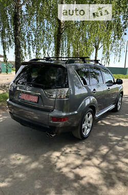 Позашляховик / Кросовер Mitsubishi Outlander 2011 в Дубні