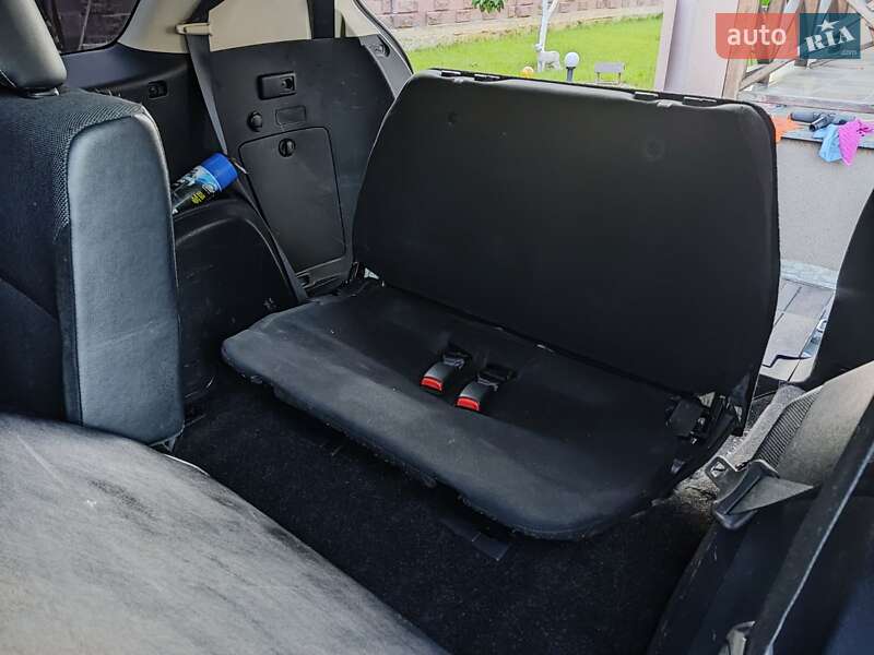 Позашляховик / Кросовер Mitsubishi Outlander 2012 в Рівному