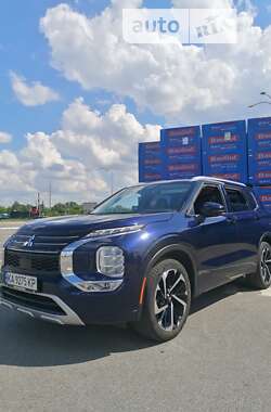 Позашляховик / Кросовер Mitsubishi Outlander 2021 в Києві