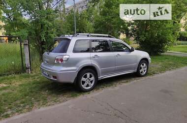 Позашляховик / Кросовер Mitsubishi Outlander 2007 в Києві