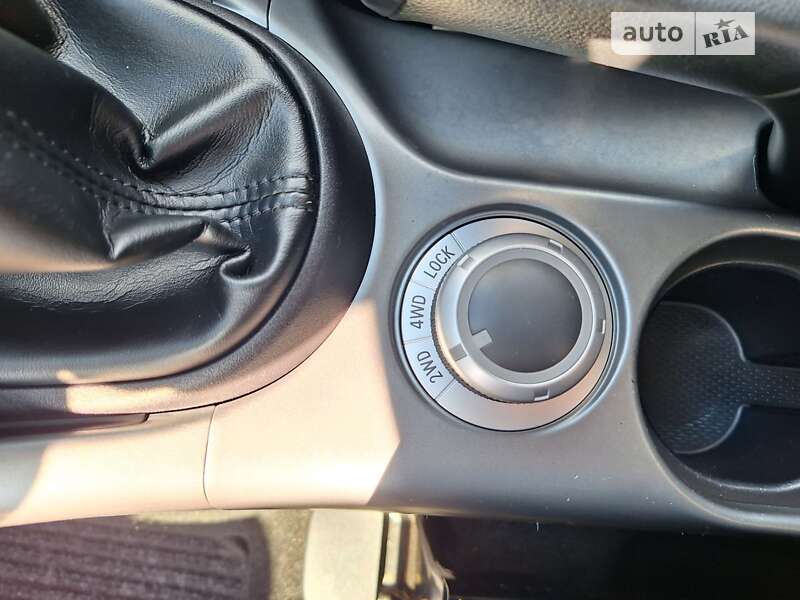 Позашляховик / Кросовер Mitsubishi Outlander 2012 в Стрию