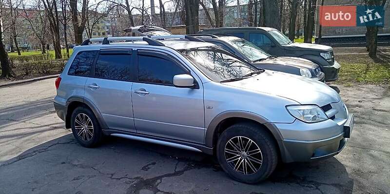 Mitsubishi Outlander 2006