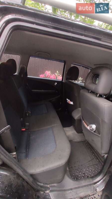 Позашляховик / Кросовер Mitsubishi Outlander 2007 в Гусятині