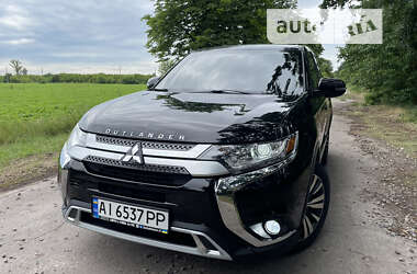 Позашляховик / Кросовер Mitsubishi Outlander 2018 в Білій Церкві