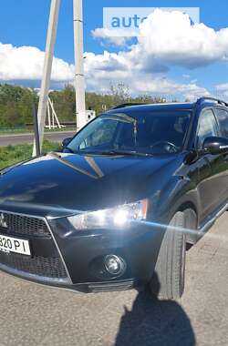 Позашляховик / Кросовер Mitsubishi Outlander 2010 в Львові