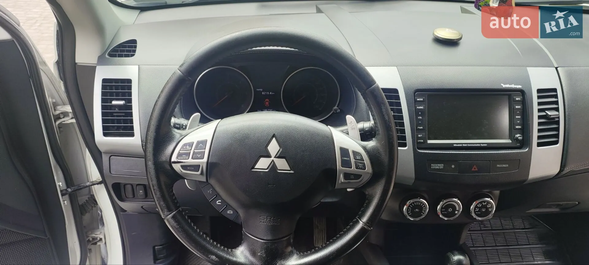 2012 Mitsubishi Outlander - мініатюра 12